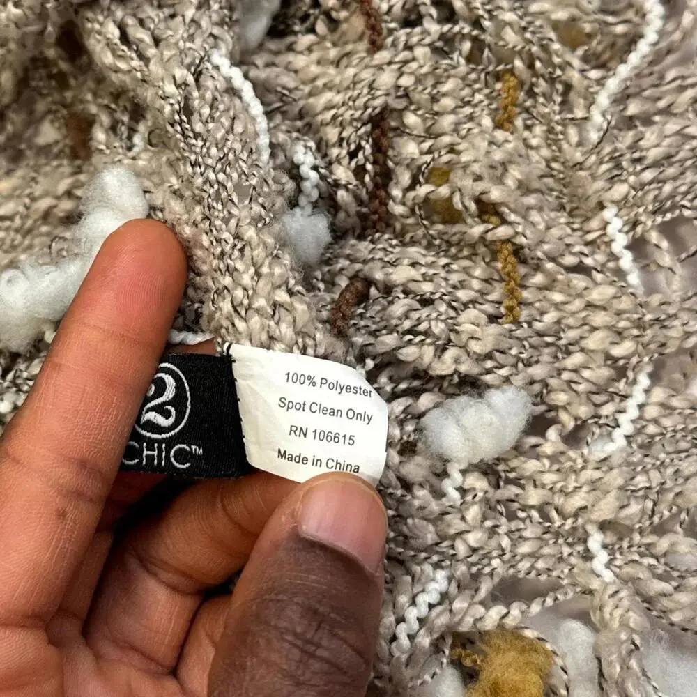 Rare 2CHIC Textured Earth-Tone‎ Pom Scarf